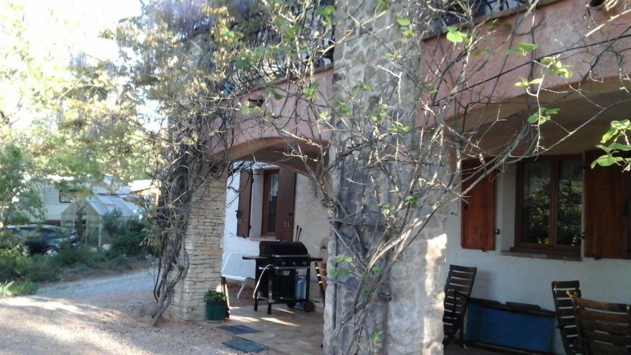 Domisiladore Holiday home Esparron-de-Verdon